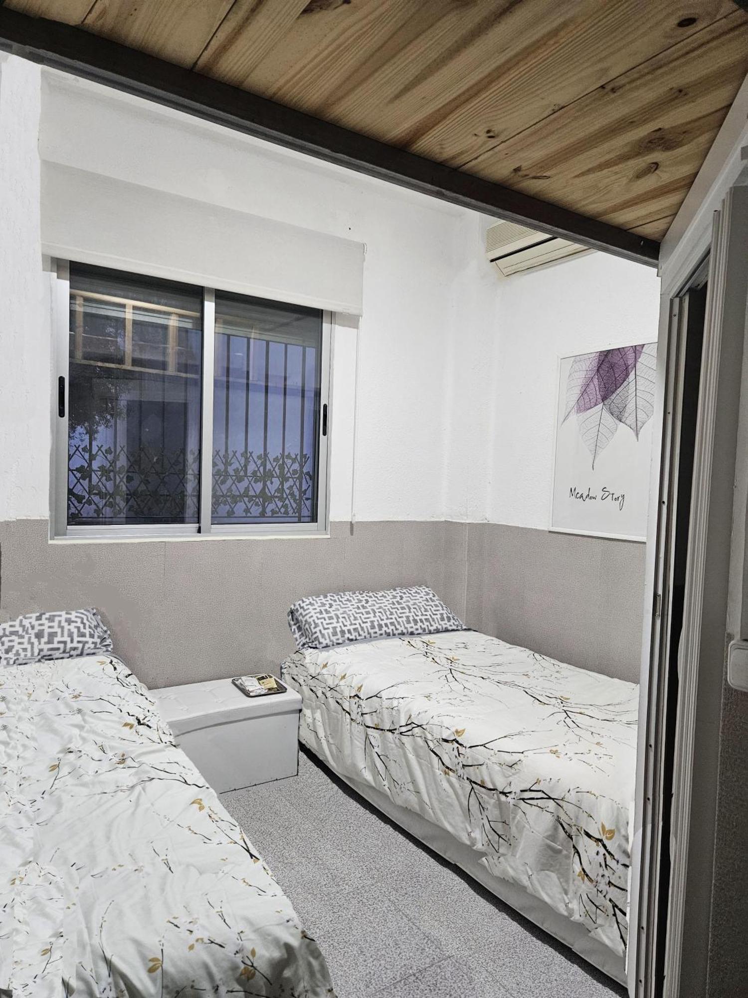 Habitacion En Casa De Familia "Valenciabonita" Extérieur photo